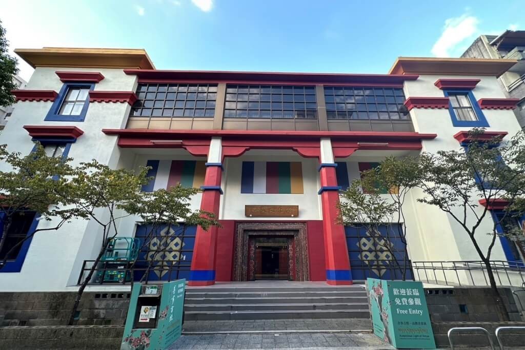 5 Taiwanese charged with spying for China in Taiwan